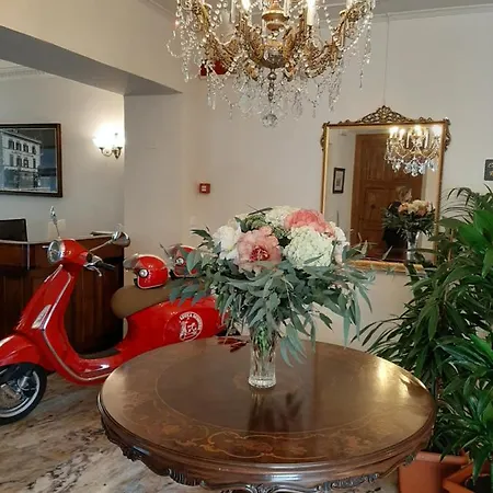 La Hotel
