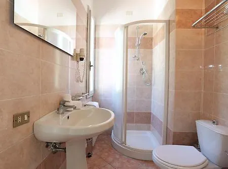 Hotel La 3*